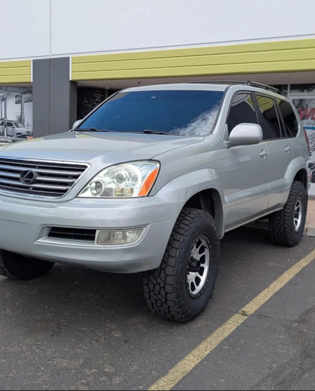 Full Tint & Exterior Wash
